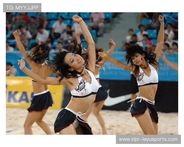 “沙滩排球:高新体育中心赛场激情四溢,冠军争夺激烈” “沙滩排球:高新体育中心赛场激情四溢,冠军争夺激烈”